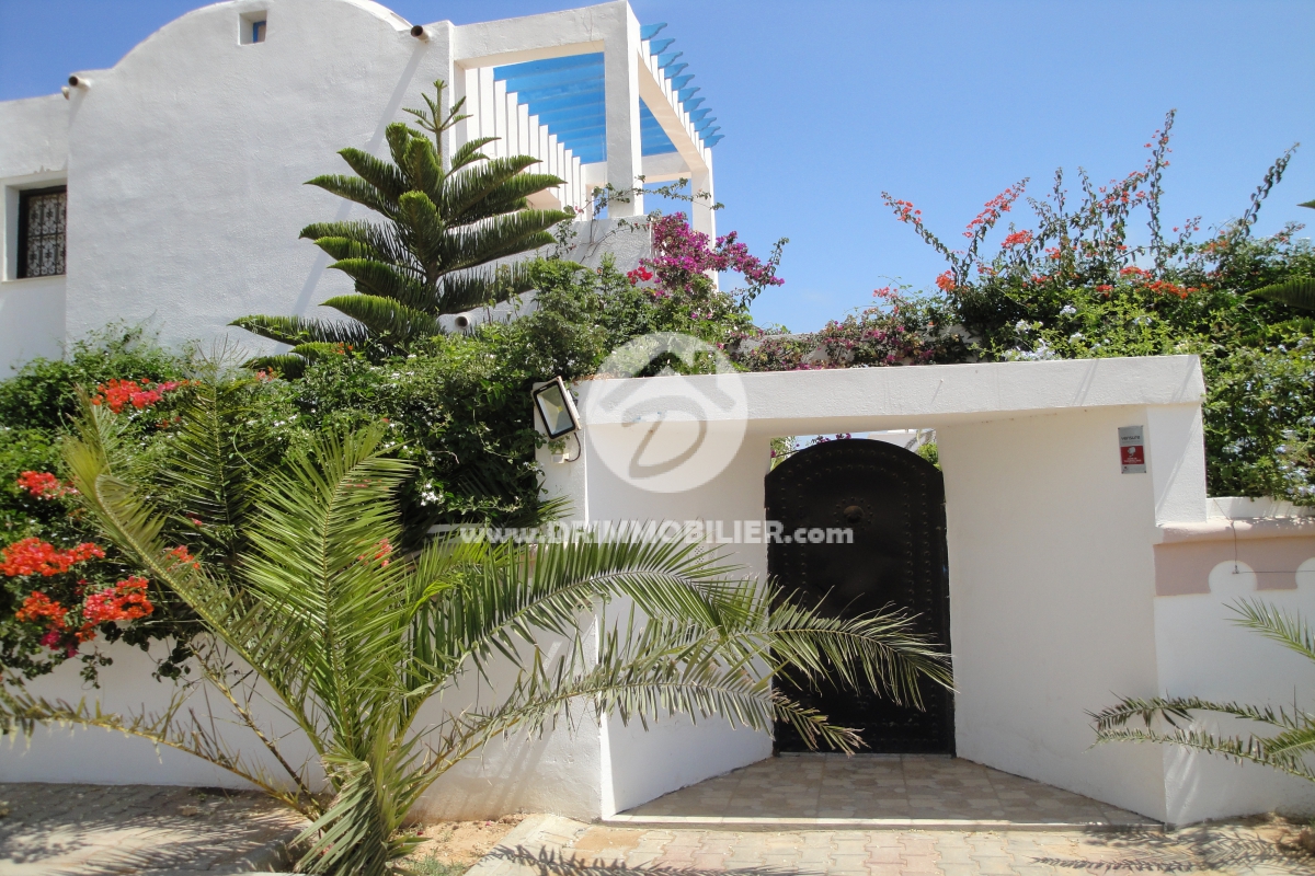 L 122 -   Villa avec piscine Djerba
